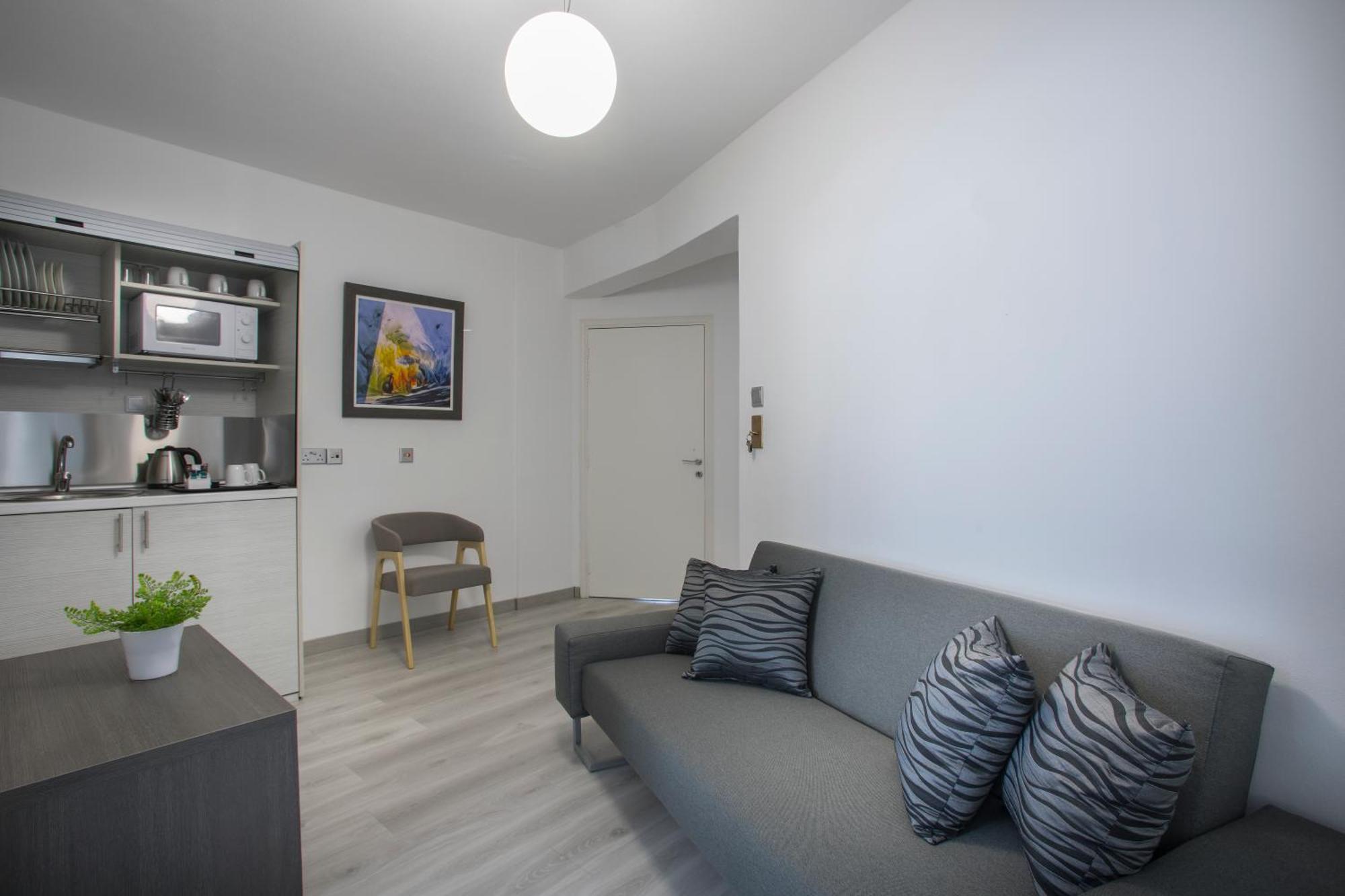 Blazer Residence Larnaca Exterior photo
