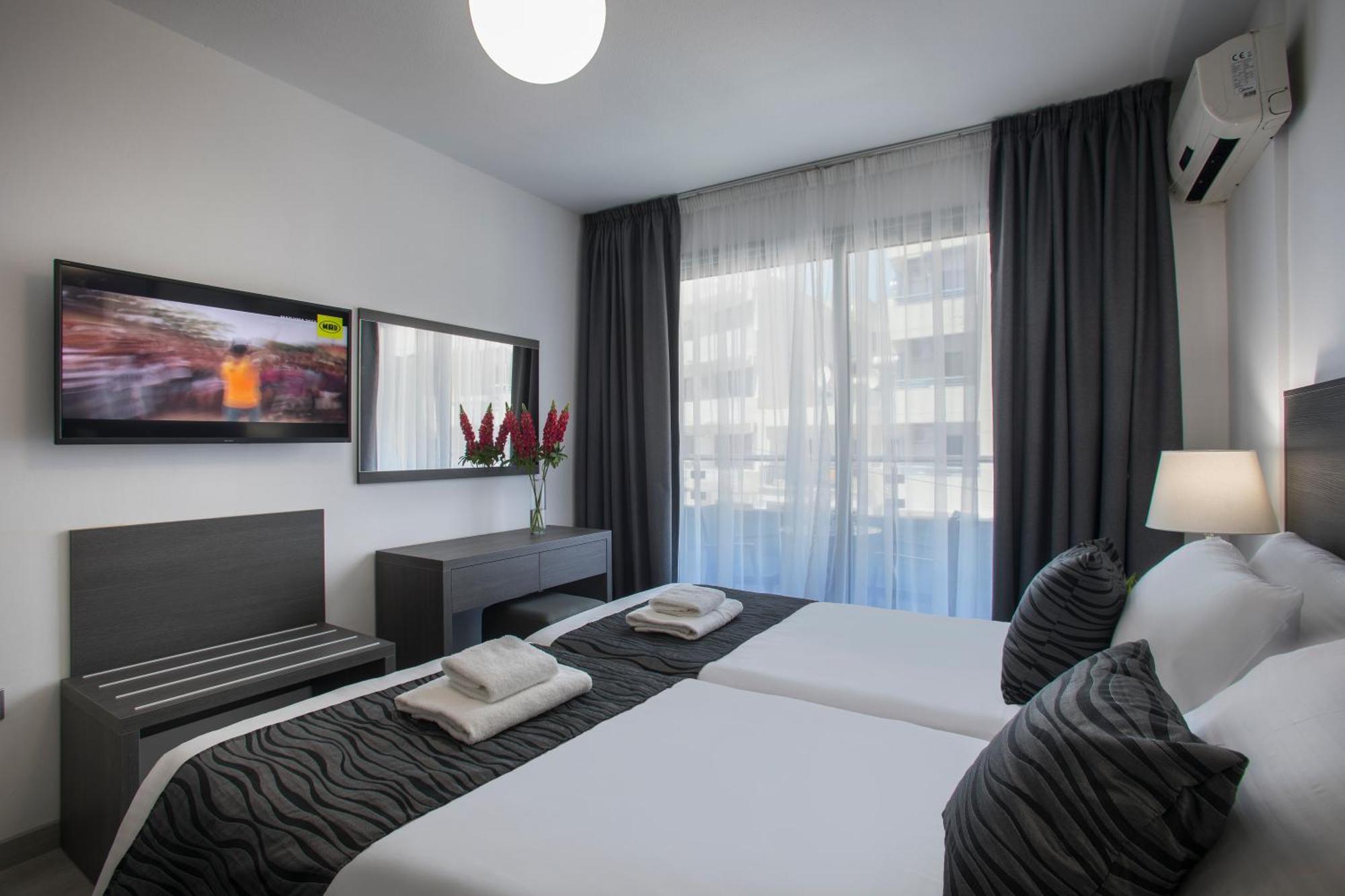 Blazer Residence Larnaca Exterior photo